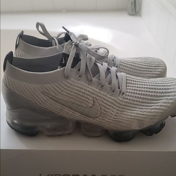 Deadstock Nike Vapormax Flynit 3 - Picture 1 of 1